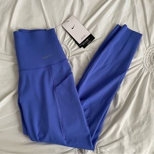 NWT Nike Universa Leggings